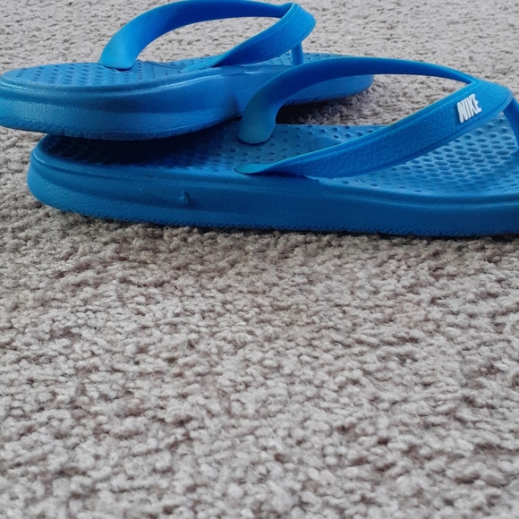 Nike flip flops - Picture 5 of 10